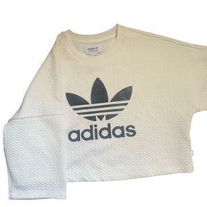 Adidas sporty cropped t-shirt, size m